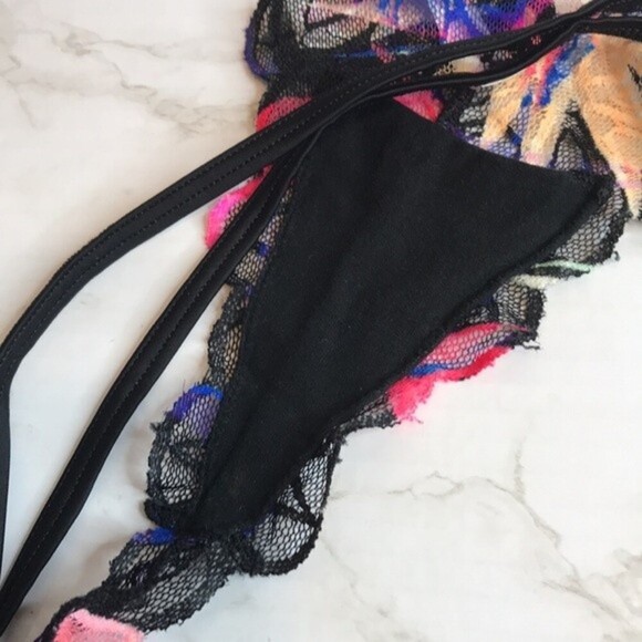 Victoria’s Secret PINK sexy lace colorful thong panty size small - Picture 8 of 8
